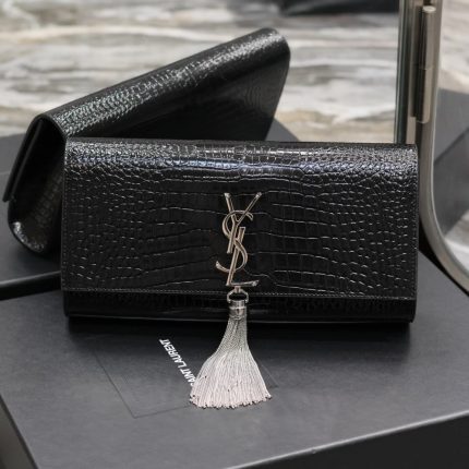 شنطة YSL حريمي