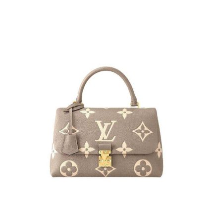 شنطة Louis Vuitton حريمي