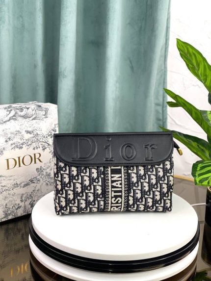 شنطة Dior حريمي